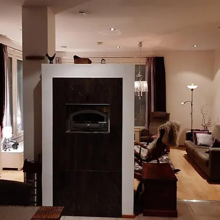 Villa Omakotitalo 3 Km Joensuun Keskustasta